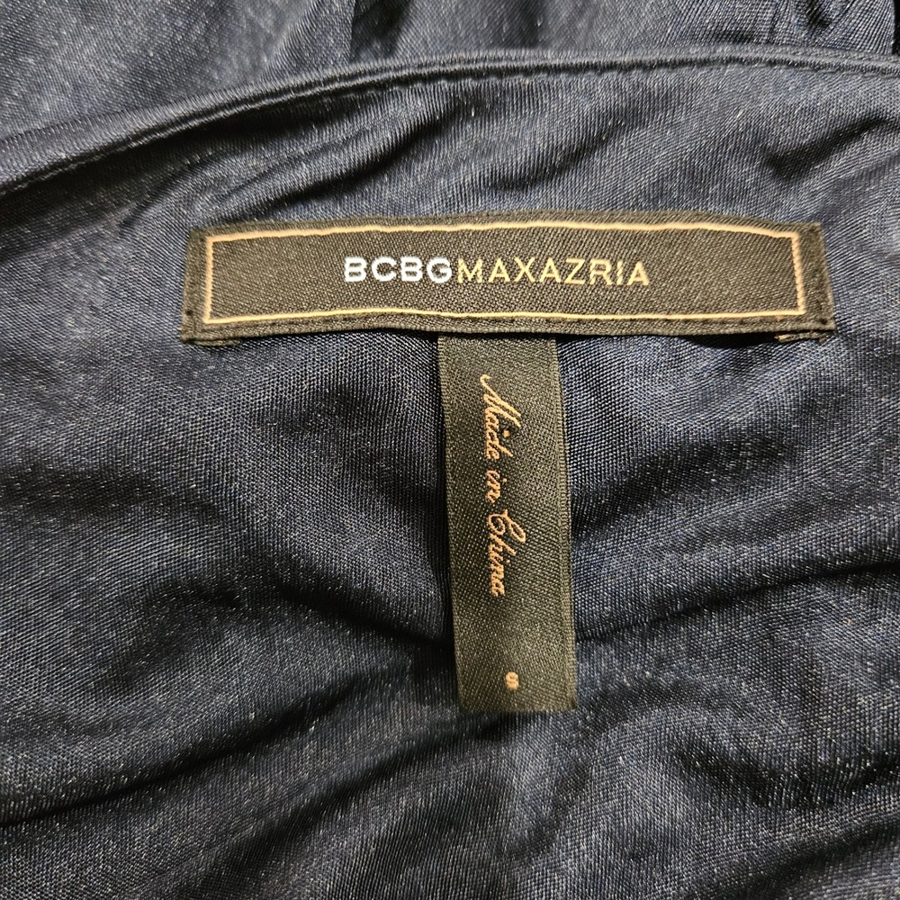BCBGMaxAzira Size Small V-Neck Navy Drapey‎ Silky Dolman Sleeve Blouse - Picture 2 of 6